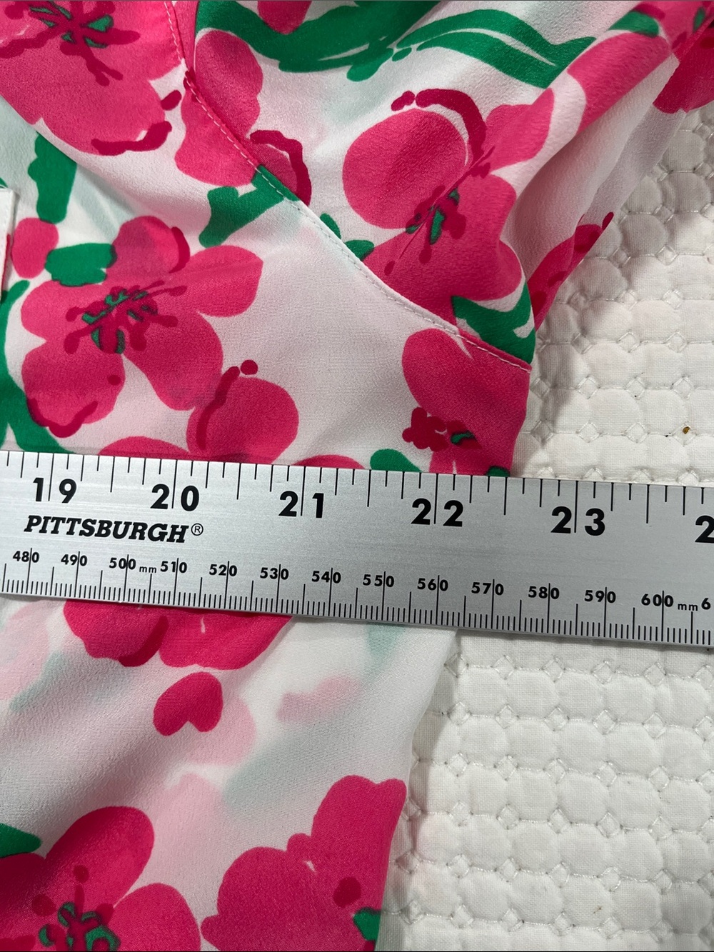 Lilly Pulitzer Pink Floral V-Neck Blouse - Picture 5 of 7